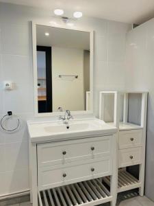 For rent Guitres 3 rooms 80 m2 Gironde (33230) photo 1