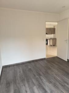 For rent Saint-fons 2 rooms 40 m2 Rhone (69190) photo 3