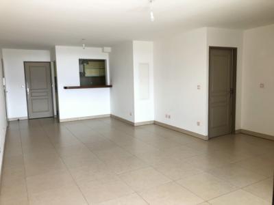 Louer Appartement 71 m2 Saint-denis