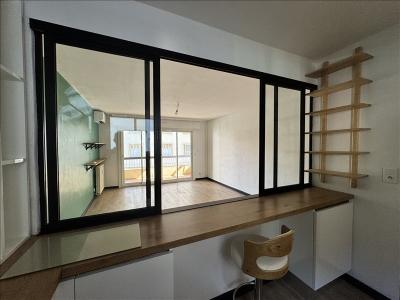 For rent Toulon 3 rooms 68 m2 Var (83200) photo 4
