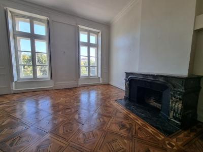 For rent Lyon-2eme-arrondissement 6 rooms 222 m2 Rhone (69002) photo 0