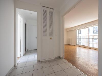 For sale Nantes 3 rooms 66 m2 Loire atlantique (44100) photo 1