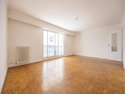 For sale Nantes 3 rooms 66 m2 Loire atlantique (44100) photo 2