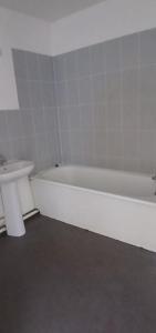For rent Dammarie-les-lys 3 rooms 59 m2 Seine et marne (77190) photo 2