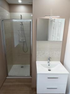 For rent Blaye 2 rooms 42 m2 Gironde (33390) photo 3