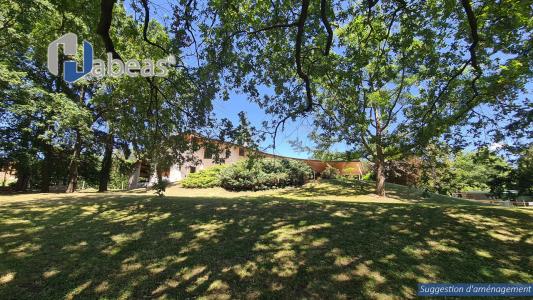 For sale Roanne 11 rooms 333 m2 Loire (42300) photo 1