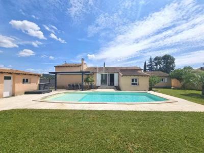 Acheter Maison 216 m2 Saint-etienne-du-gres