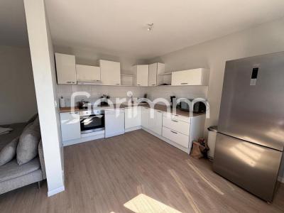 For sale Echirolles 4 rooms 72 m2 Isere (38130) photo 0