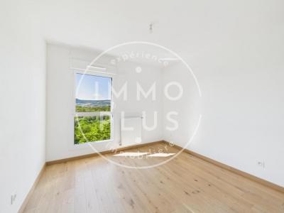 For sale Annecy 4 rooms 84 m2 Haute savoie (74000) photo 2