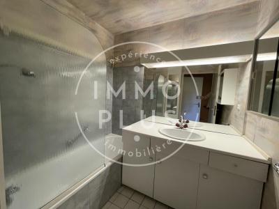 For sale Annecy 3 rooms 68 m2 Haute savoie (74000) photo 3