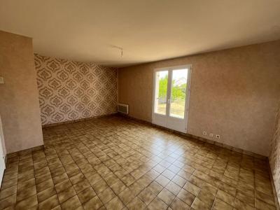 For sale Longue-jumelles 3 rooms 77 m2 Maine et loire (49160) photo 2