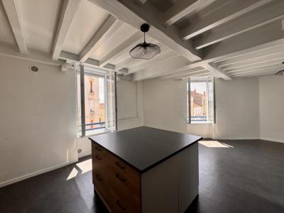 Louer Appartement 99 m2 Roanne