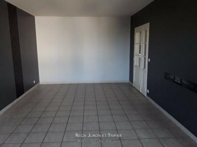 Louer Appartement 55 m2 Chassieu