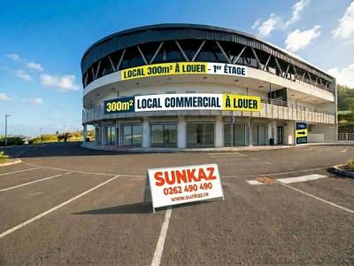 For rent Saint-joseph 300 m2 Reunion (97480) photo 0