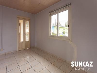 Louer Local commercial 66 m2 Tampon