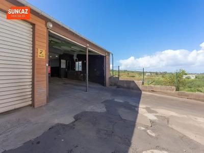 Louer Local commercial 120 m2 Saint-pierre