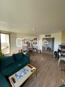 Louer Appartement 82 m2 Lyon-4eme-arrondissement