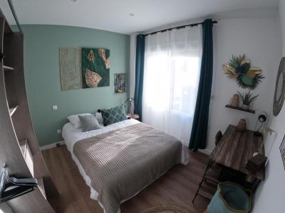 For rent Niort 1 room 234 m2 Deux sevres (79000) photo 0