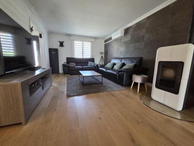 For sale Cambrai 8 rooms 140 m2 Nord (59400) photo 3