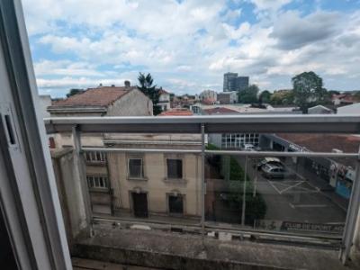 Louer Appartement Bordeaux 699 euros