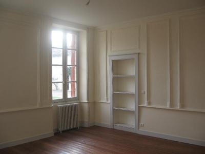 Louer Maison 220 m2 Castets-en-dorthe