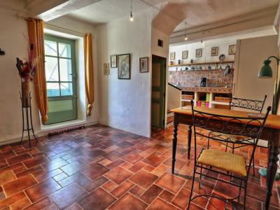 For sale 4 rooms 95 m2 Herault (34210) photo 1