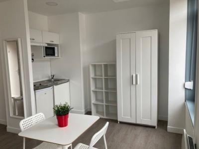 For rent CENTRE VILLE 1 room 23 m2 Nord (59280) photo 2