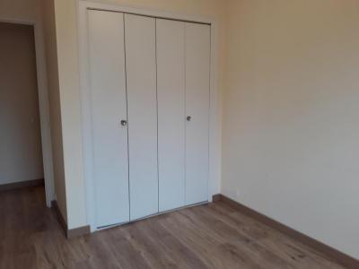 For rent PROCHE PROMENADES 3 rooms 68 m2 Yonne (89100) photo 3