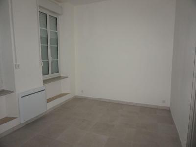 For rent CENTRE VILLE 2 rooms 36 m2 Yonne (89100) photo 2
