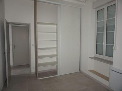 For rent CENTRE VILLE 2 rooms 36 m2 Yonne (89100) photo 3