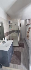 For sale Alignan-du-vent 2 rooms 62 m2 Herault (34290) photo 4