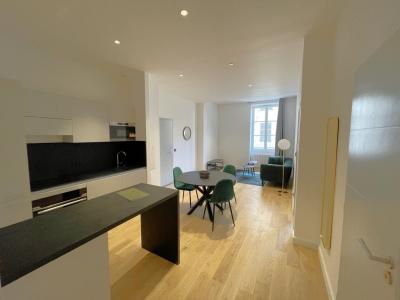 For rent Lyon-2eme-arrondissement 2 rooms 54 m2 Rhone (69002) photo 0