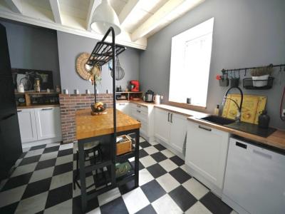 For sale Ordonnaz 7 rooms 195 m2 Ain (01510) photo 2