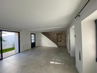 For rent Talmont-saint-hilaire 4 rooms 106 m2 Vendee (85440) photo 1