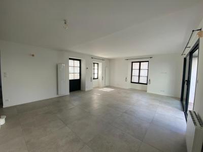 For rent Talmont-saint-hilaire 4 rooms 106 m2 Vendee (85440) photo 3