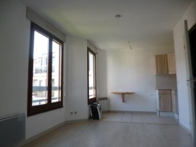 For rent Ennery PONTOISE 1 room 25 m2 Val d'Oise (95300) photo 1
