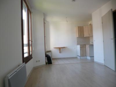 For rent Ennery PONTOISE 1 room 25 m2 Val d'Oise (95300) photo 2