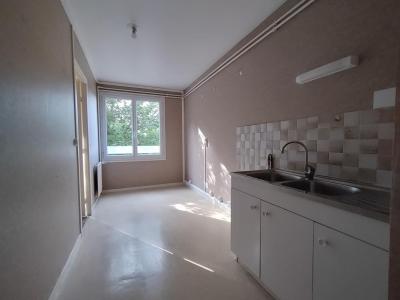 For sale Senlis 3 rooms 67 m2 Oise (60300) photo 1