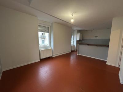 For rent Creusot 3 rooms 63 m2 Saone et loire (71200) photo 0