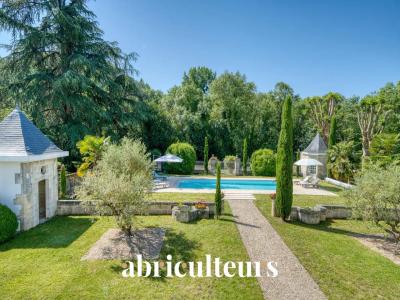 For sale Saint-laurent-de-cognac 10 rooms 270 m2 Charente (16100) photo 0