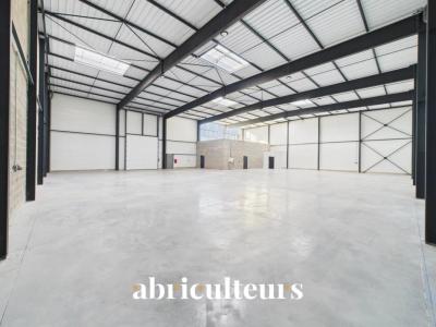 For sale Chartres 600 m2 Eure et loir (28000) photo 0