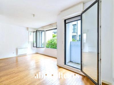 Acheter Appartement 30 m2 Courbevoie