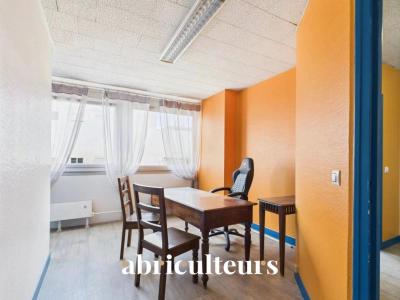For sale Chartres 3 rooms 39 m2 Eure et loir (28000) photo 2
