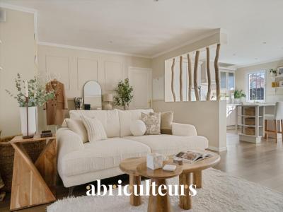 For sale Luynes 4 rooms 106 m2 Bouches du Rhone (13080) photo 3