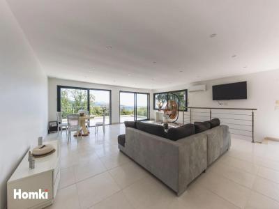 For sale Adrets-de-l'esterel 4 rooms 124 m2 Var (83600) photo 3