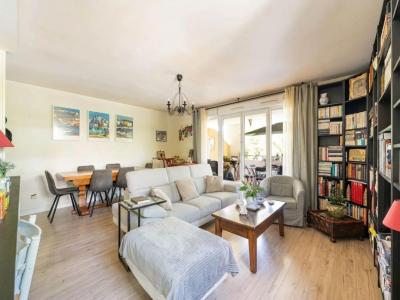 For sale Marseille-13eme-arrondissement 3 rooms 71 m2 Bouches du Rhone (13013) photo 0