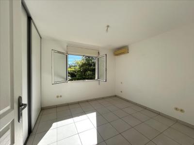 Acheter Appartement Possession 240620 euros