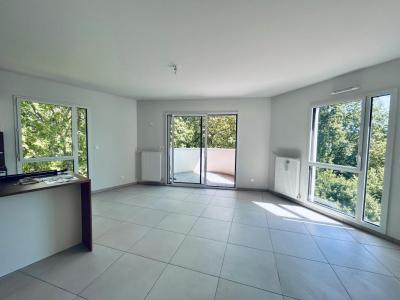 Louer Appartement 69 m2 Lyon-7eme-arrondissement