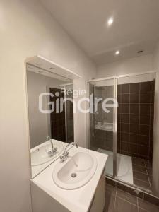 Louer Appartement Lyon-4eme-arrondissement 826 euros