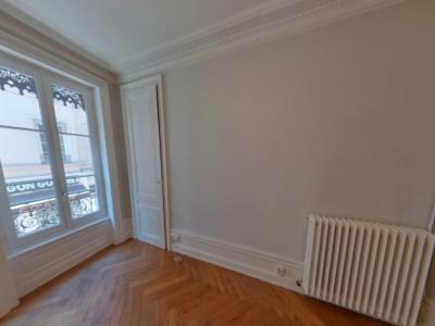 Louer Appartement Lyon-7eme-arrondissement Rhone